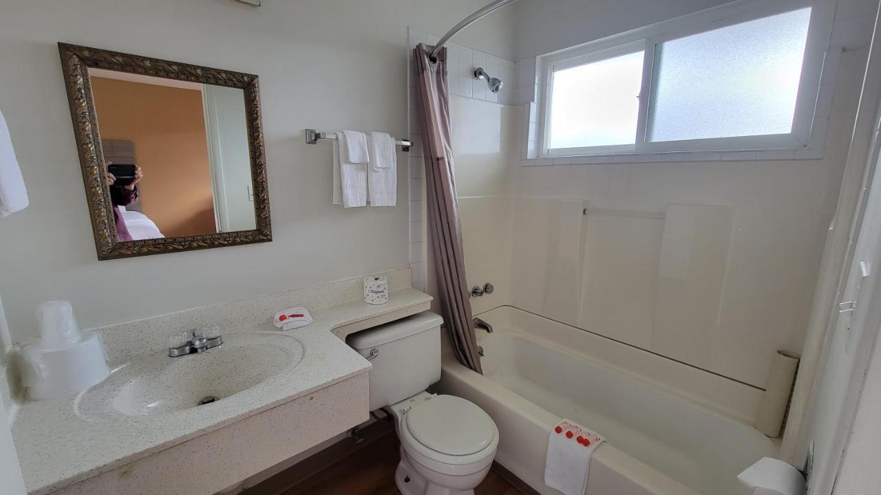 Kalama Hotel Eksteriør billede